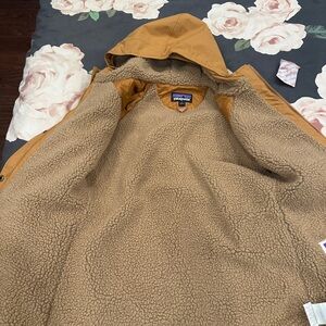 Patagonia Kids Jacket - Mustard Yellow with Tan Sherpa Lining